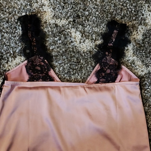 Last one!!!  Lace silky soft Cami - Picture 5 of 7